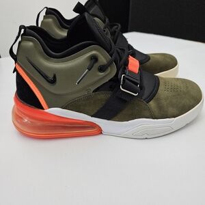 Nike Air Max Sneakers with Orange and Olive Accents